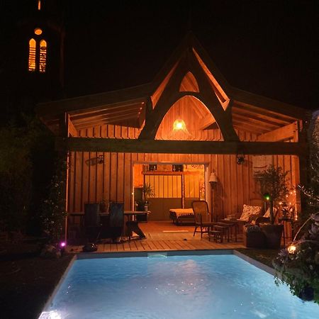Chalet Atypique Vue Piscine Chauffee 居让梅斯特拉 外观 照片